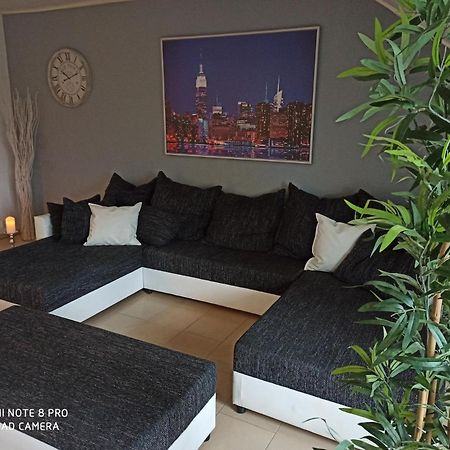 Sky Night Loft Apartment Düren - Eifel Exterior foto