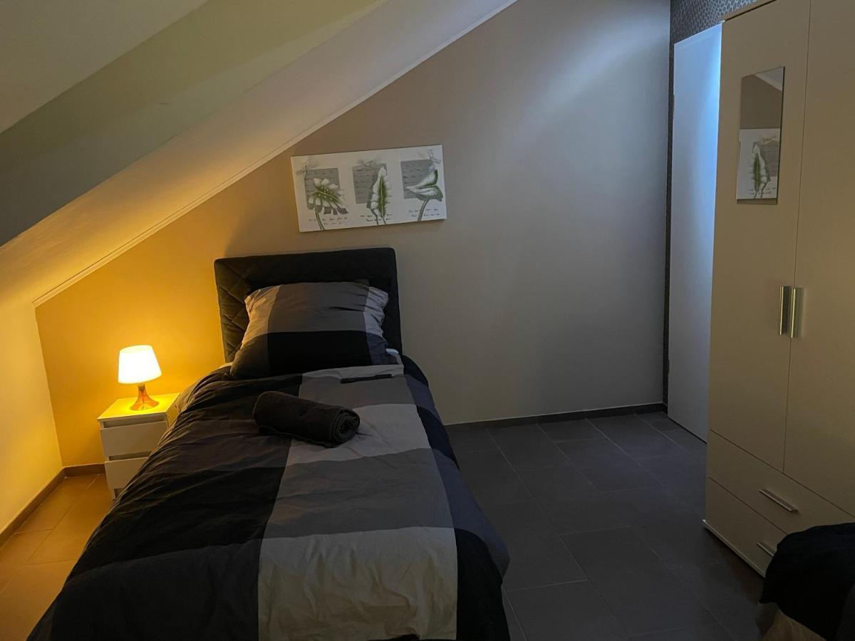 Sky Night Loft Apartment Düren - Eifel Exterior foto